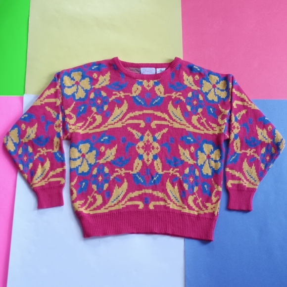 Vintage Women’s Firenze 90s Regal Floral Sweater
